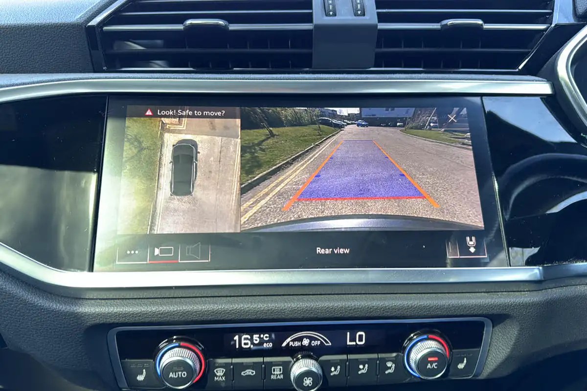 2019-audi-q3-20-35-tdi-vorsprung-station-wagon-big-37