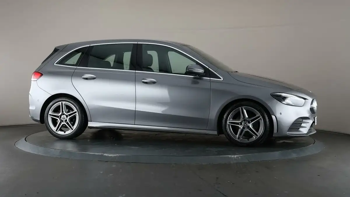 2019-mercedes-benz-b-class-20d-b200d-amg-line-premium-big-51