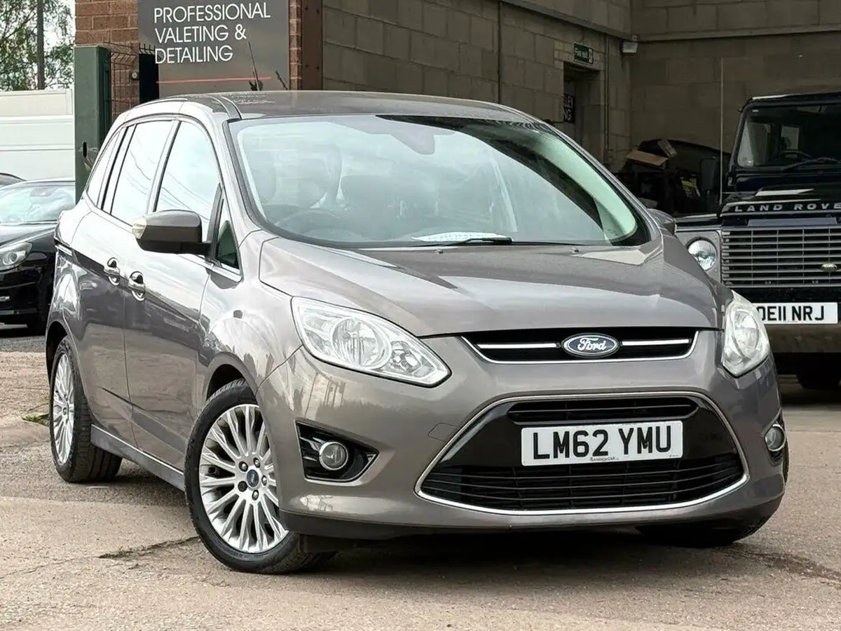 2012-ford-grand-c-max-20tdci-titanium-140ps-7seats-powershift-big-3