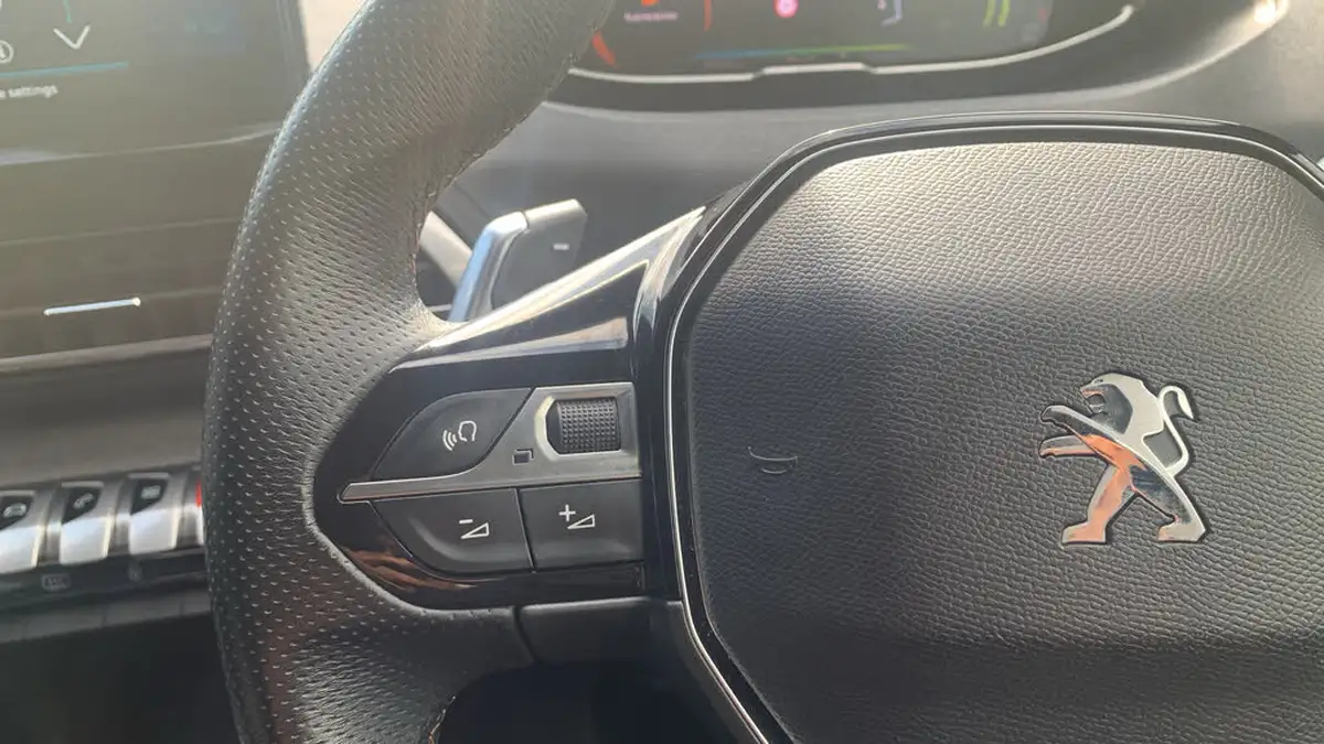 2022-peugeot-3008-suv-16-puretech-gt-premium-300bhp-4wd-hybrid4-e-eat8-big-22