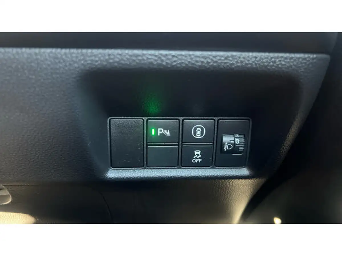 2021-honda-jazz-15-i-mmd-ex-107ps-big-41