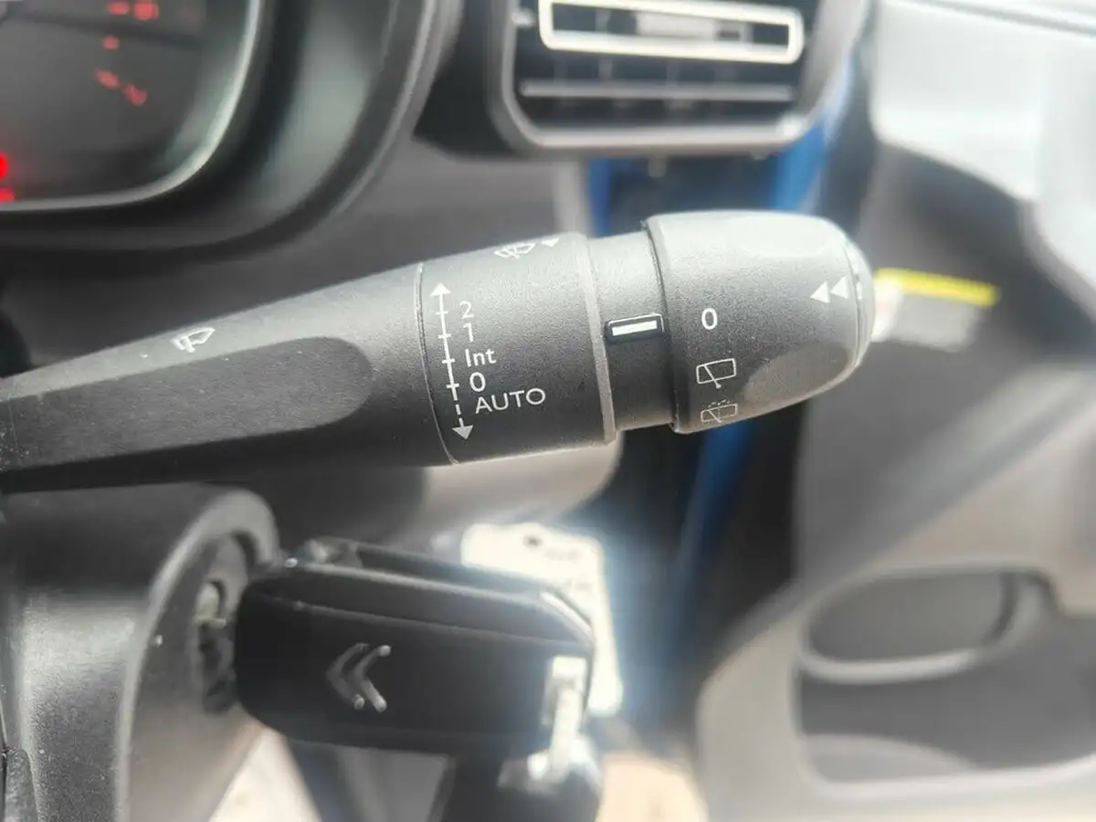 2019-citroen-berlingo-15bluehdi-flair-xl-size-130ps-big-60