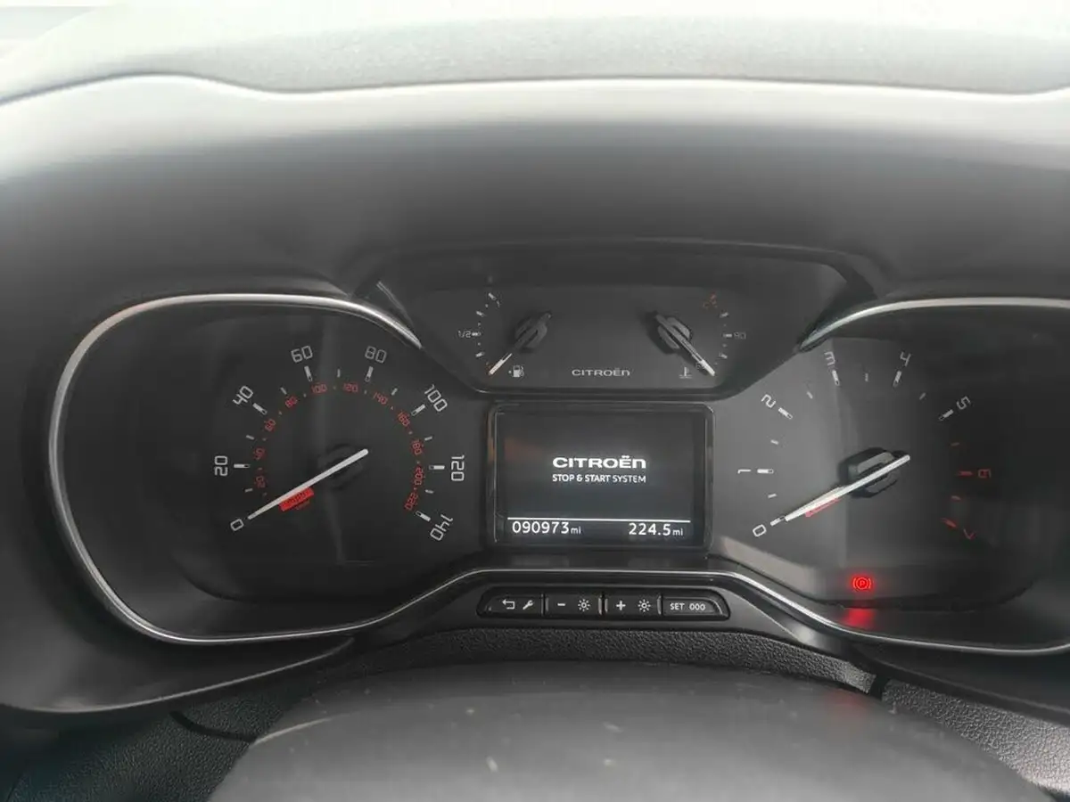 2019-citroen-berlingo-15bluehdi-flair-xl-size-130ps-big-56