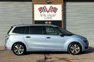 2015-citroen-grand-c4-picasso-16bluehdi-exclusive-eat6-small-30