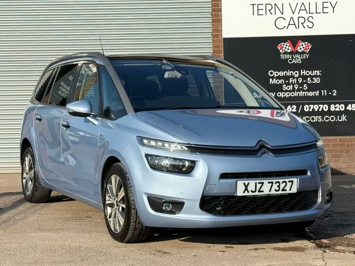 2015-citroen-grand-c4-picasso-16bluehdi-exclusive-eat6-big-19