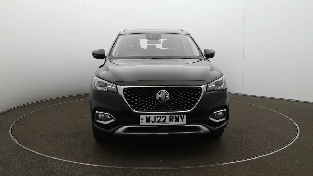2022-mg-hs-15t-gdi-excite-162ps-big-30