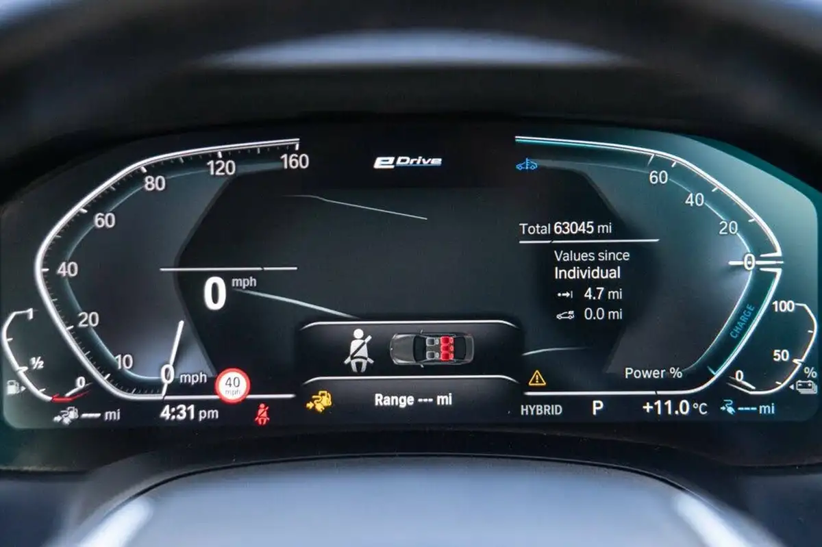 2020-bmw-3-series-20-330e-se-pro-saloon-4d-big-14