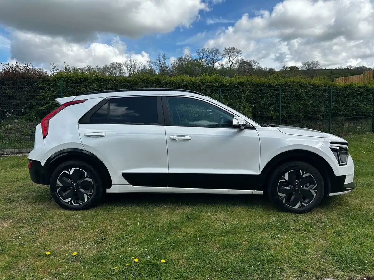 2024-kia-niro-ev-e-4-heat-pump-big-1