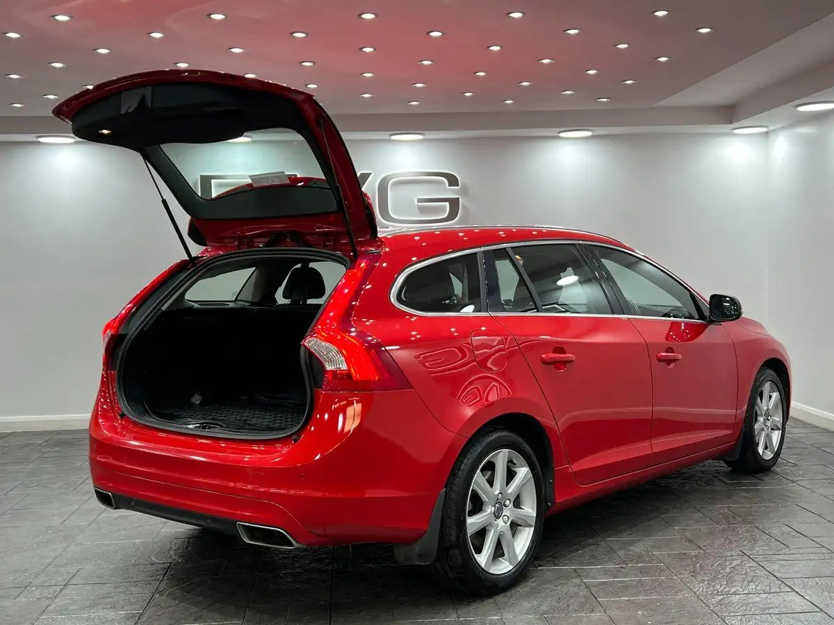 2016-volvo-v60-20td-d4-se-lux-geartronic-big-60