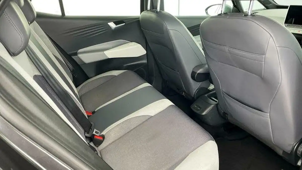 2020-volkswagen-id3-e-first-edition-big-14