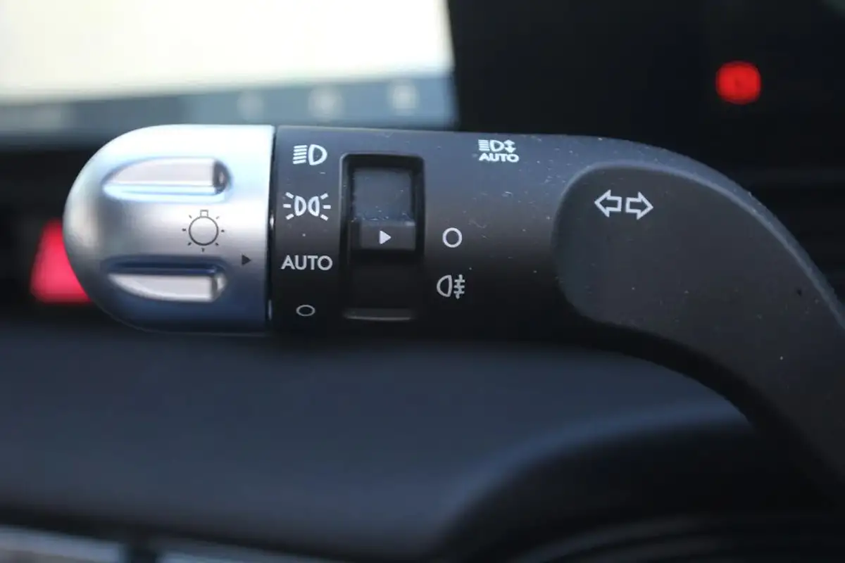 2024-hyundai-ioniq-5-e-premium-228ps-84kwh-rwd-big-23