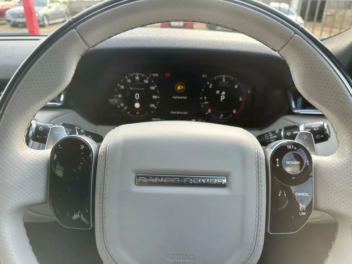 2018-land-rover-range-rover-velar-30-d300-r-dynamic-hse-ss-big-32