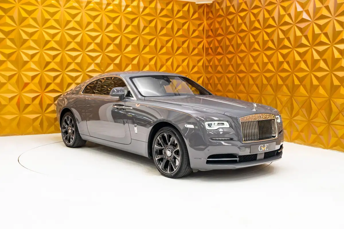 2019-rolls-royce-wraith-66-591bhp-big-20