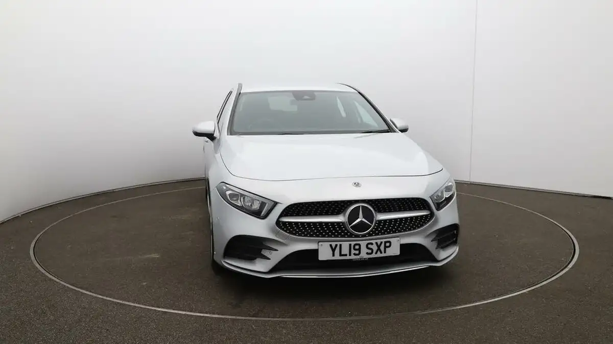 2019-mercedes-benz-a-class-13-a200-amg-line-premium-hatchback-5d-7g-dct-big-32