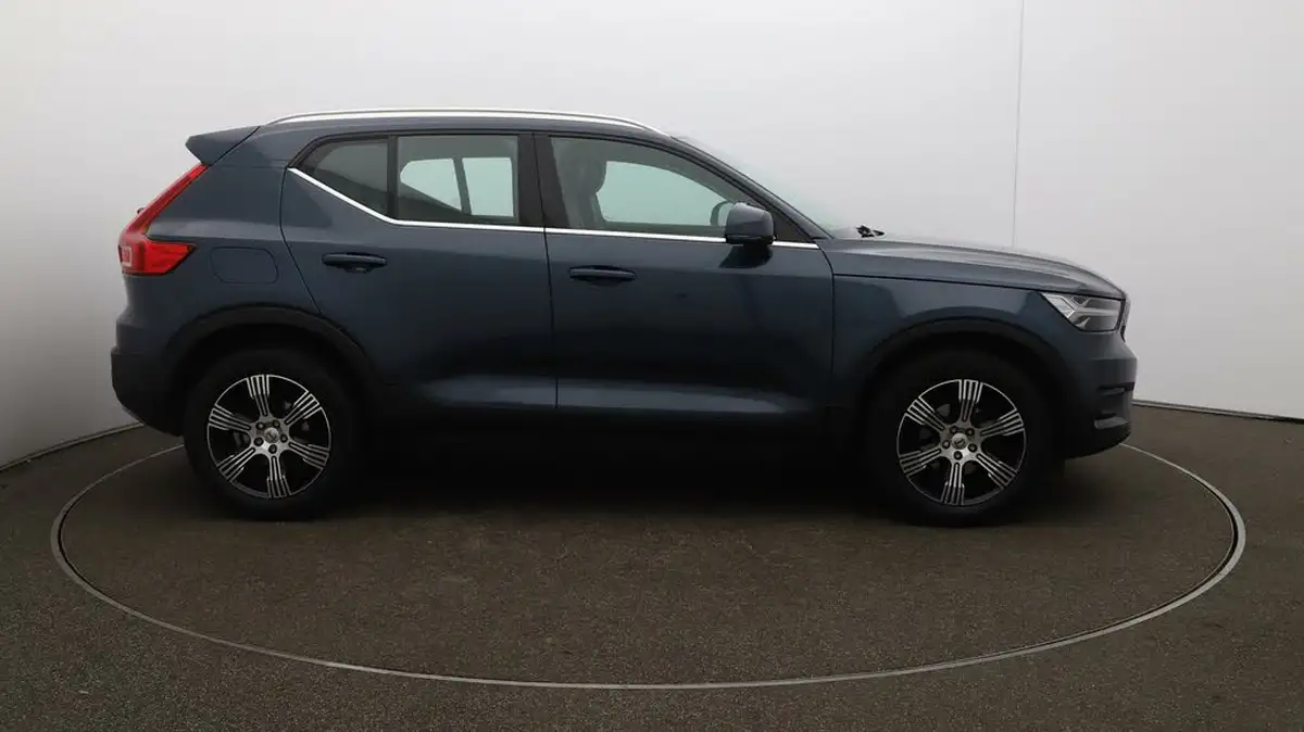 2021-volvo-xc40-15-t3-inscription-163bhp-geartronic-big-40