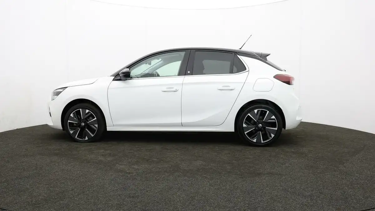 2021-vauxhall-corsa-e-elite-premium-big-61