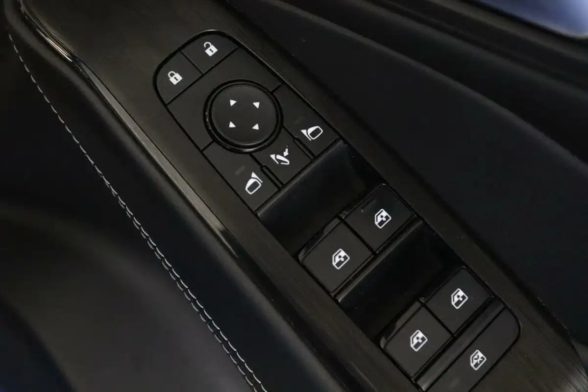 2022-nissan-qashqai-13-dig-t-n-connecta-160ps-auto-big-18