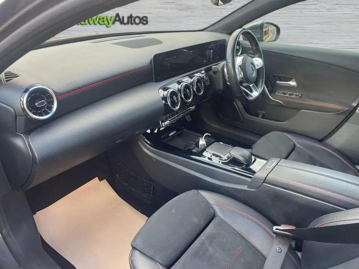 2019-mercedes-benz-a-class-13-a200-amg-line-executive-hatchback-5d-7g-dct-big-17