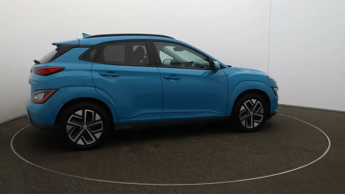 2023-hyundai-kona-e-ultimate-204ps-64kwh-105kw-obc-big-47