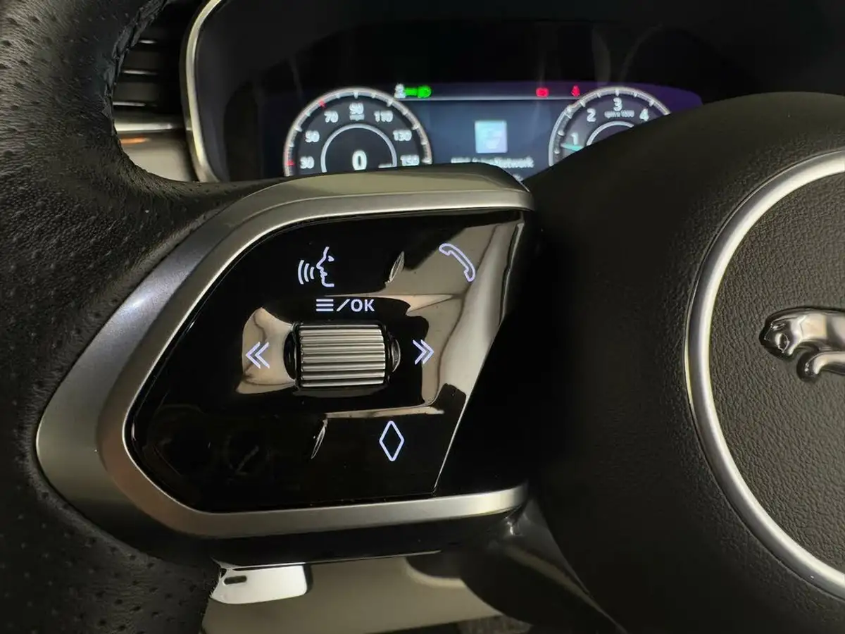 2022-jaguar-f-pace-20-p400e-r-dynamic-s-big-21