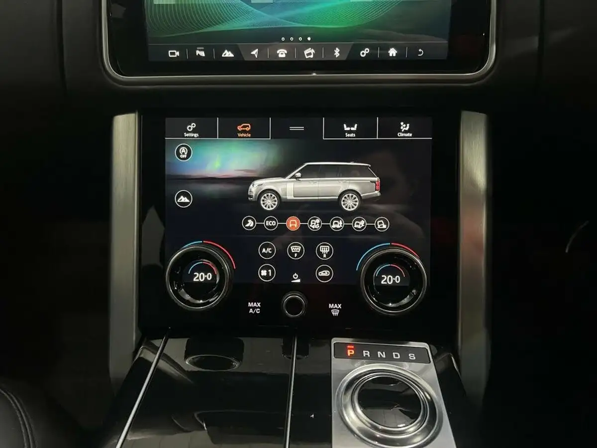 2018-land-rover-range-rover-30tdv6-vogue-big-47