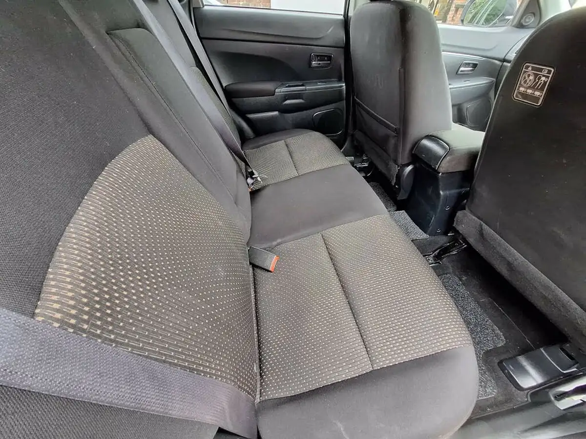 2015-mitsubishi-asx-16-zc-m-big-11
