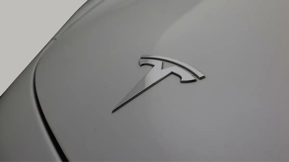 2021-tesla-model-3-e-long-range-4x4-big-20