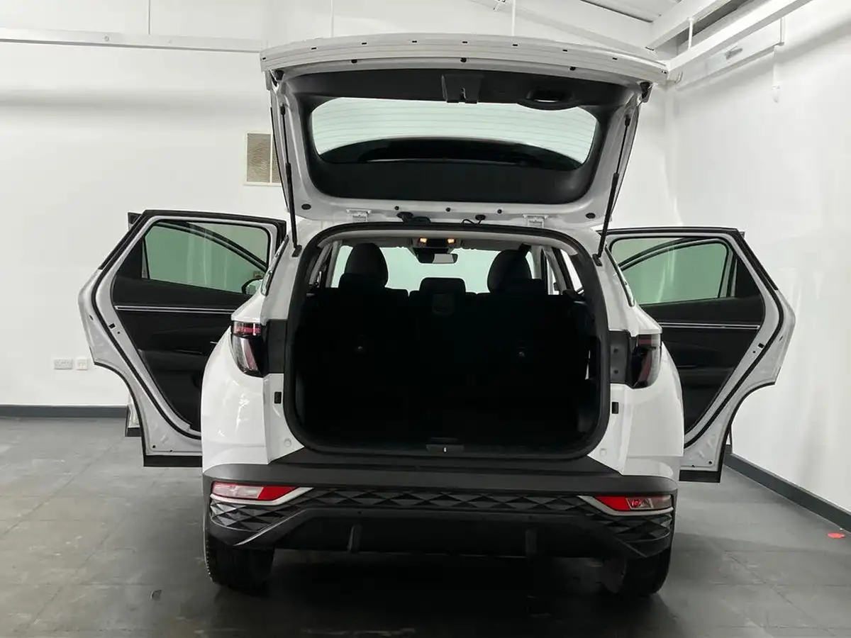 2022-hyundai-tucson-16-t-gdi-se-connect-150ps-48-volt-mhev-dct-big-40