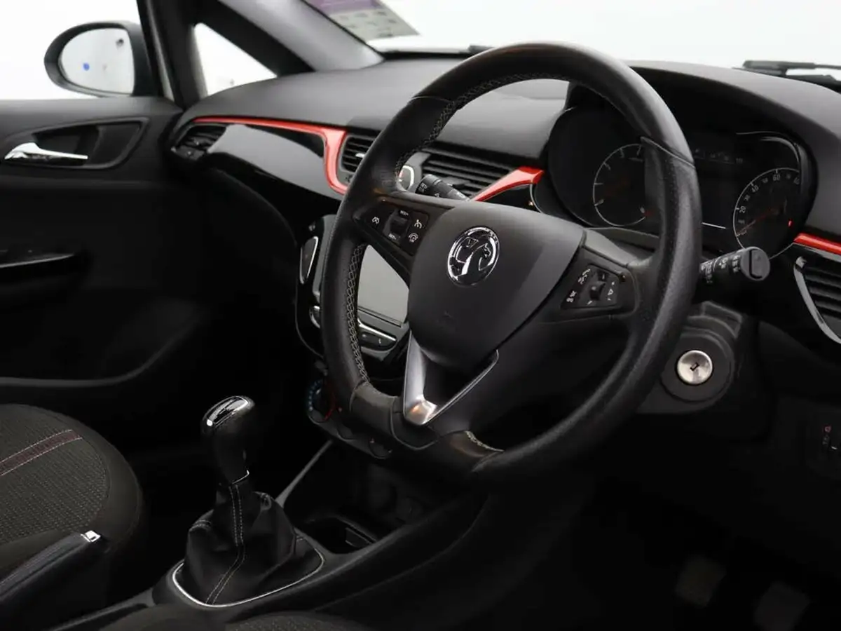 2018-vauxhall-corsa-14i-limited-edition-75ps-3d-big-11