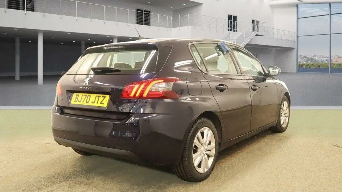 2020-peugeot-308-15-bluehdi-active-130bhp-eat6-big-8