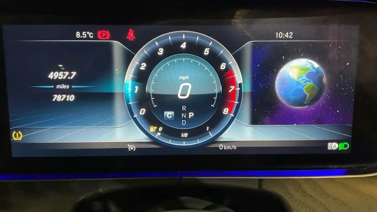 2019-mercedes-benz-e-class-30-e450-amg-line-premium-plusss-coupe-plus-big-7