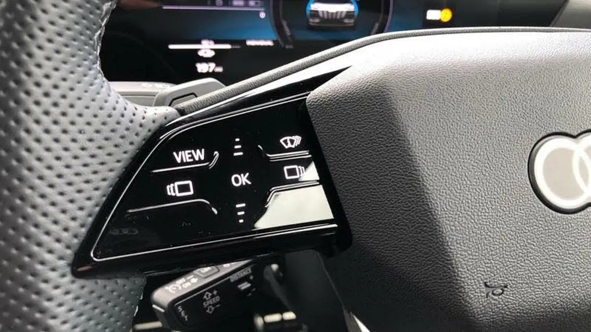 2024-audi-q6-e-tron-e-launch-edition-big-26