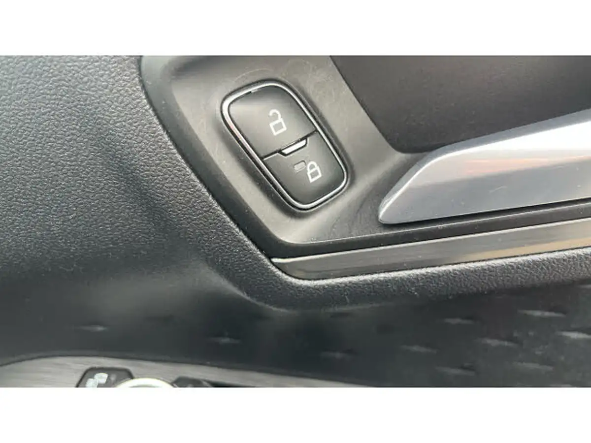 2020-ford-kuga-15-titanium-first-edition-big-21