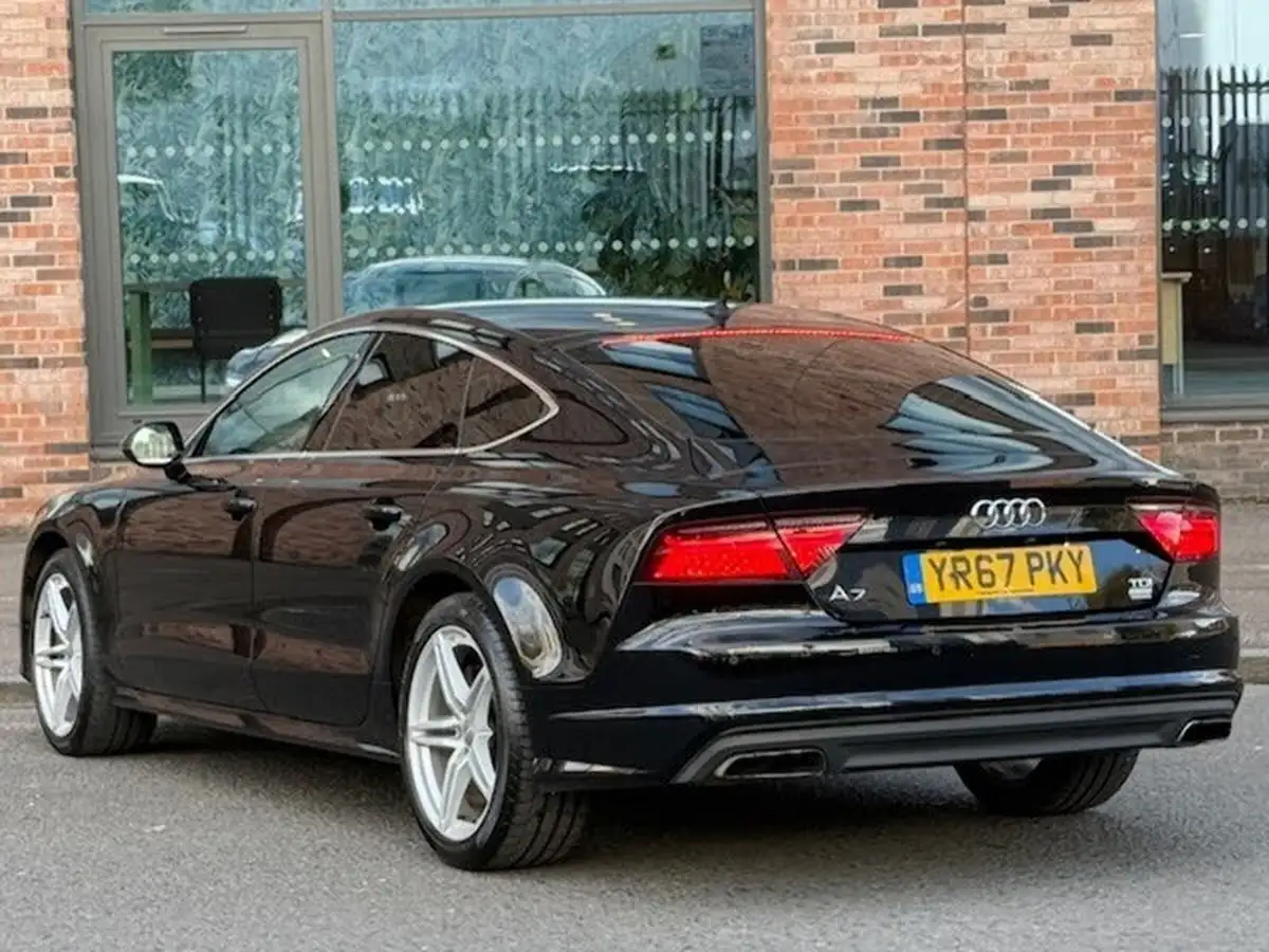 2016-audi-a7-30tdi-ultra-se-executive-big-24