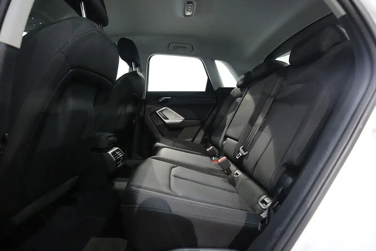 2022-audi-q3-14-45-tfsi-e-technik-big-20