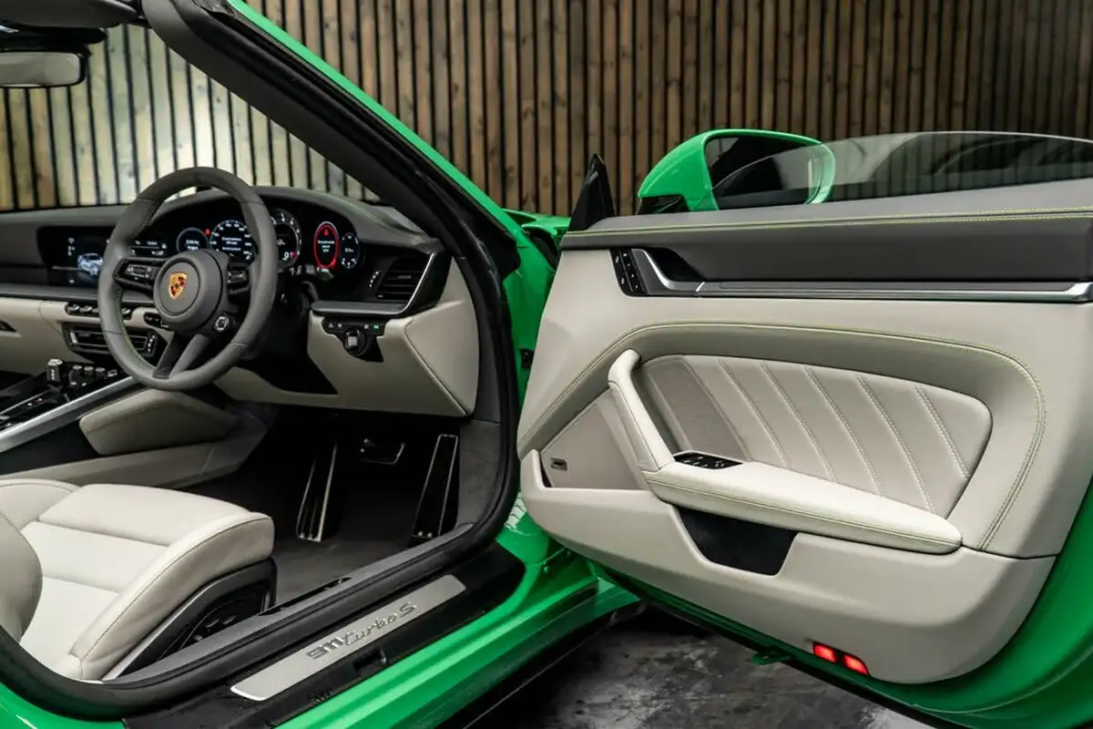 2023-porsche-911-38-turbo-s-awdturbo-cabriolet-big-30