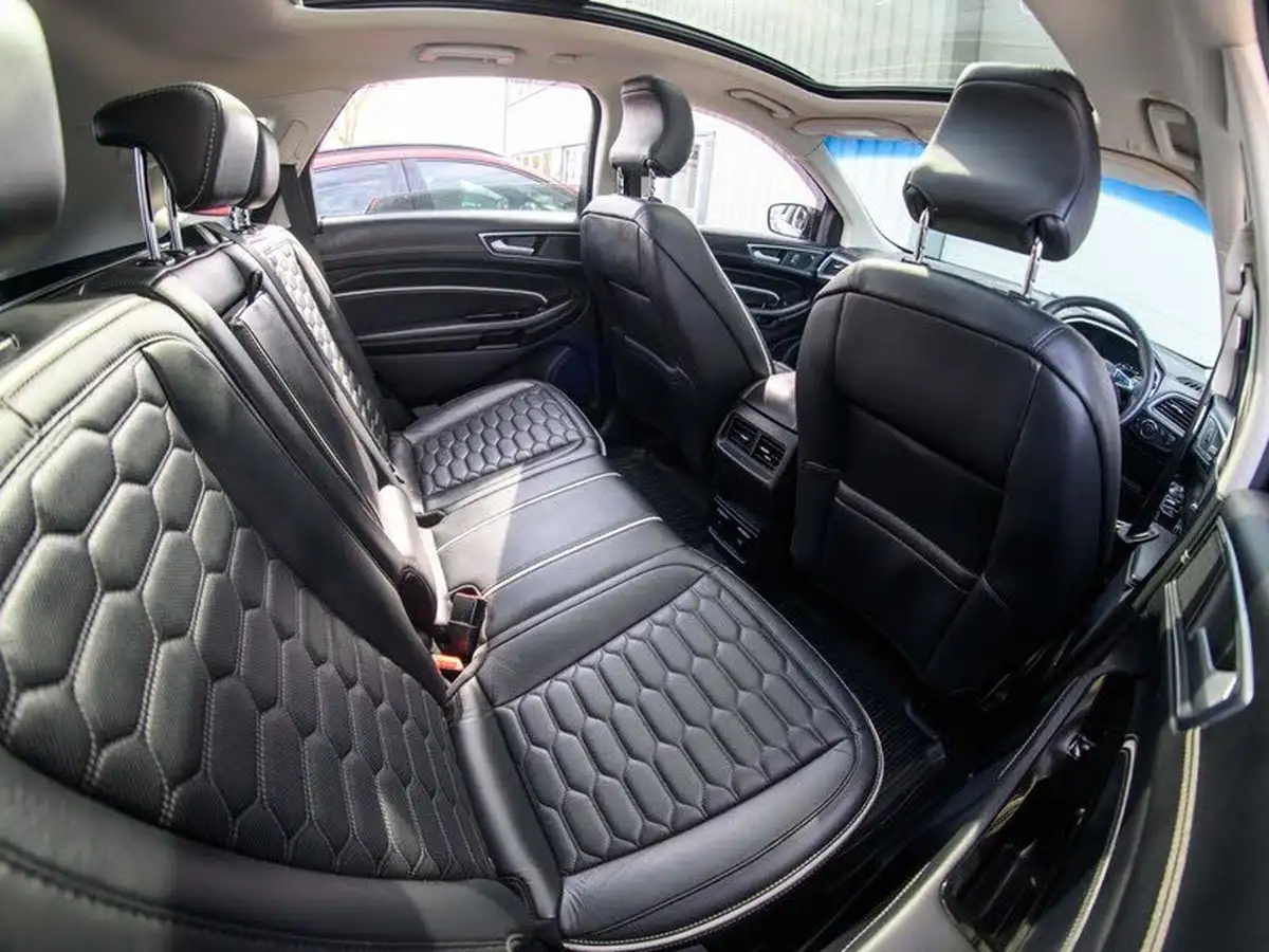 2019-ford-edge-20-vignale-big-37