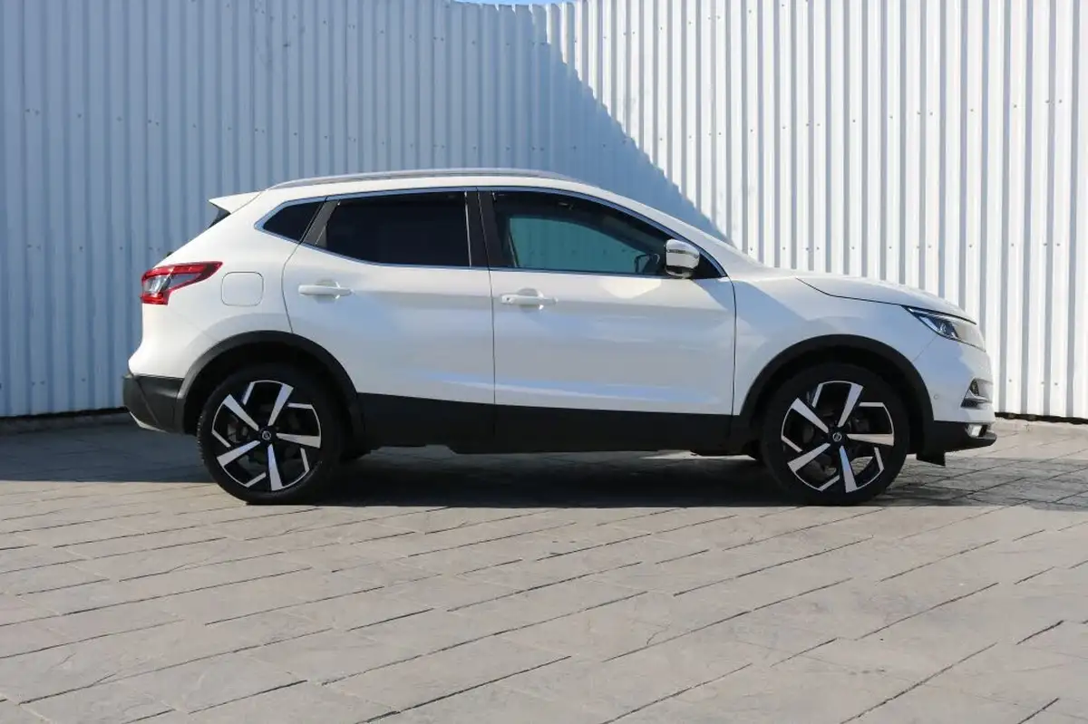 2019-nissan-qashqai-13-dig-t-tekna-140ps-big-1