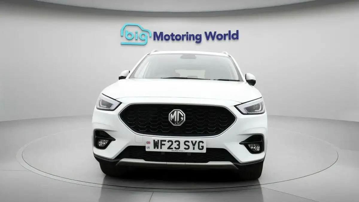 2023-mg-zs-suv-10t-gdi-exclusive-big-1