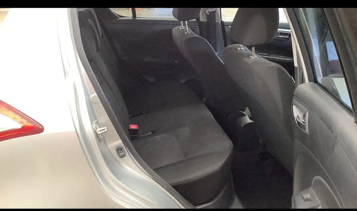 2011-suzuki-swift-12-sz4-5d-auto-big-5