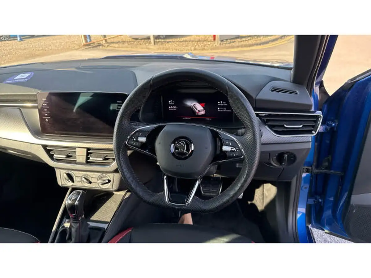 2022-skoda-kamiq-10-tsi-monte-carlo-109ps-dsg-big-9
