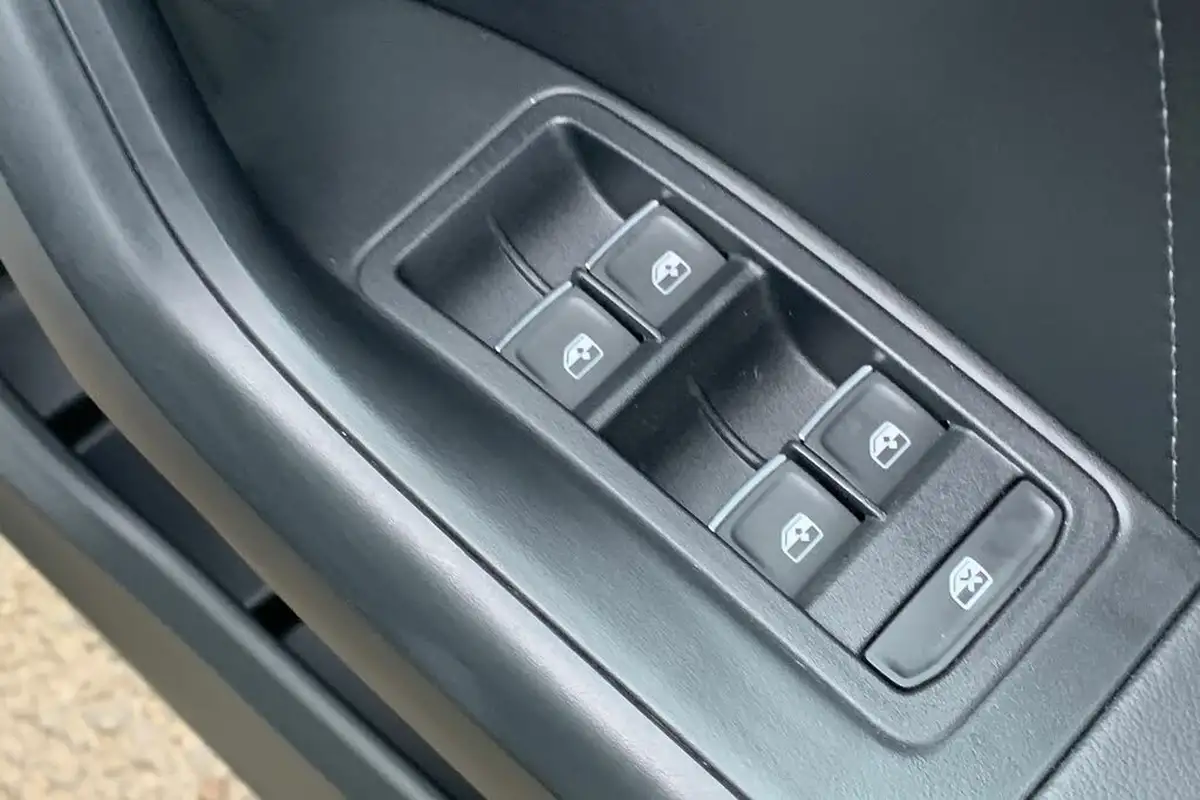 2024-seat-ateca-15-ecotsi-fr-sport-dsg-big-21