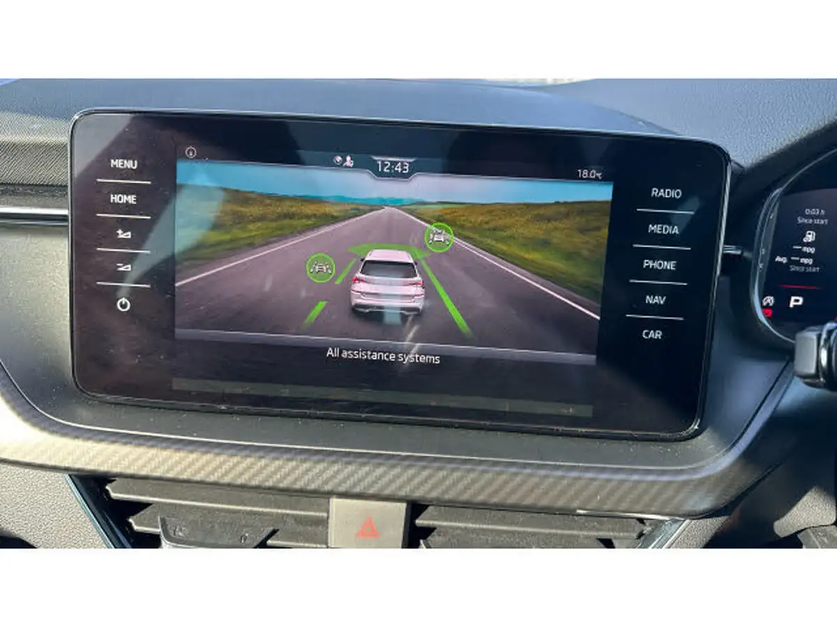 2022-skoda-kamiq-10-tsi-monte-carlo-109ps-dsg-big-33