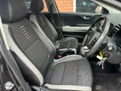 2018-kia-stonic-10-t-gdi-3-small-9