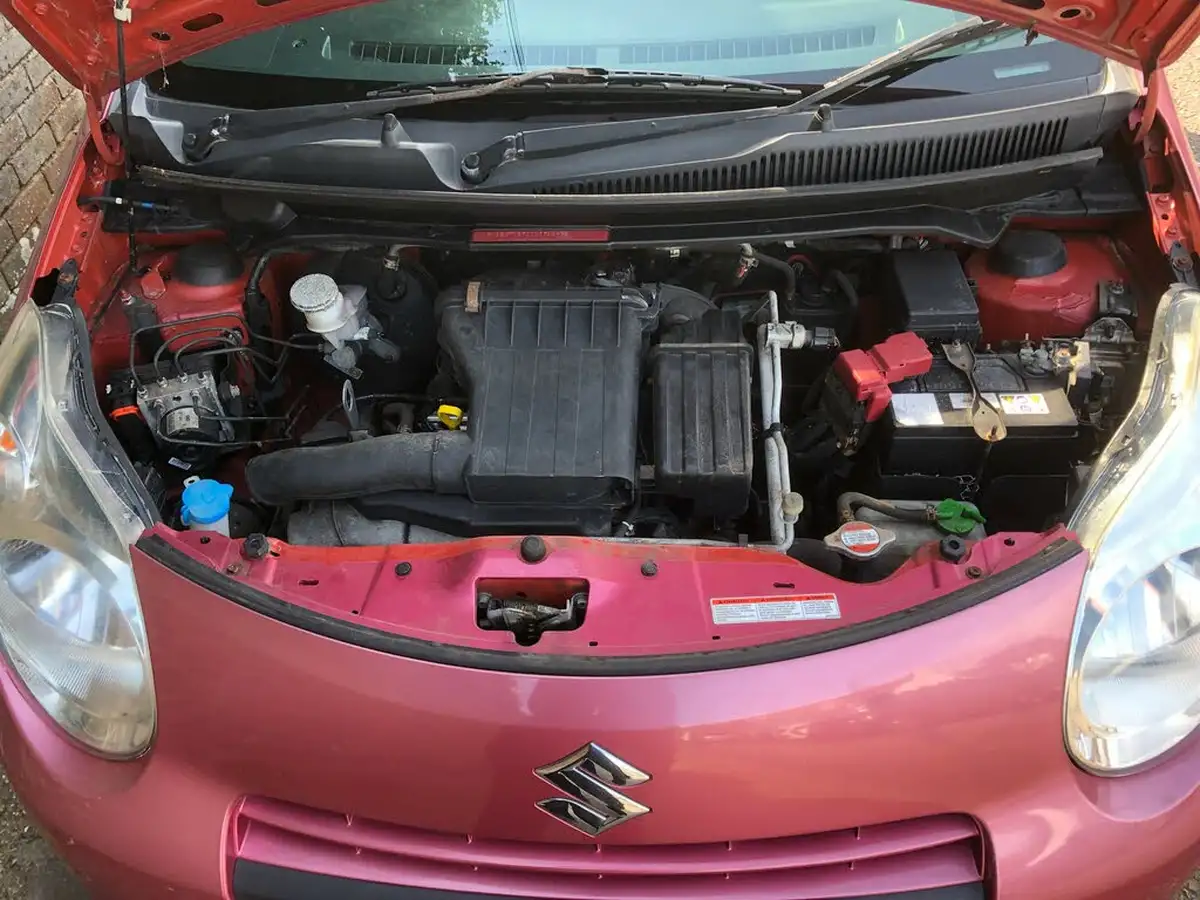 2009-suzuki-alto-10-sz3-big-18