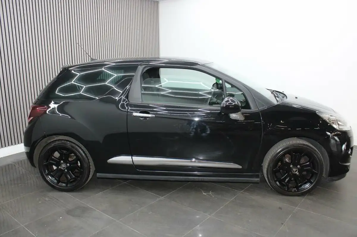 2013-citroen-ds3-16-dstyle-plus-vti-big-1