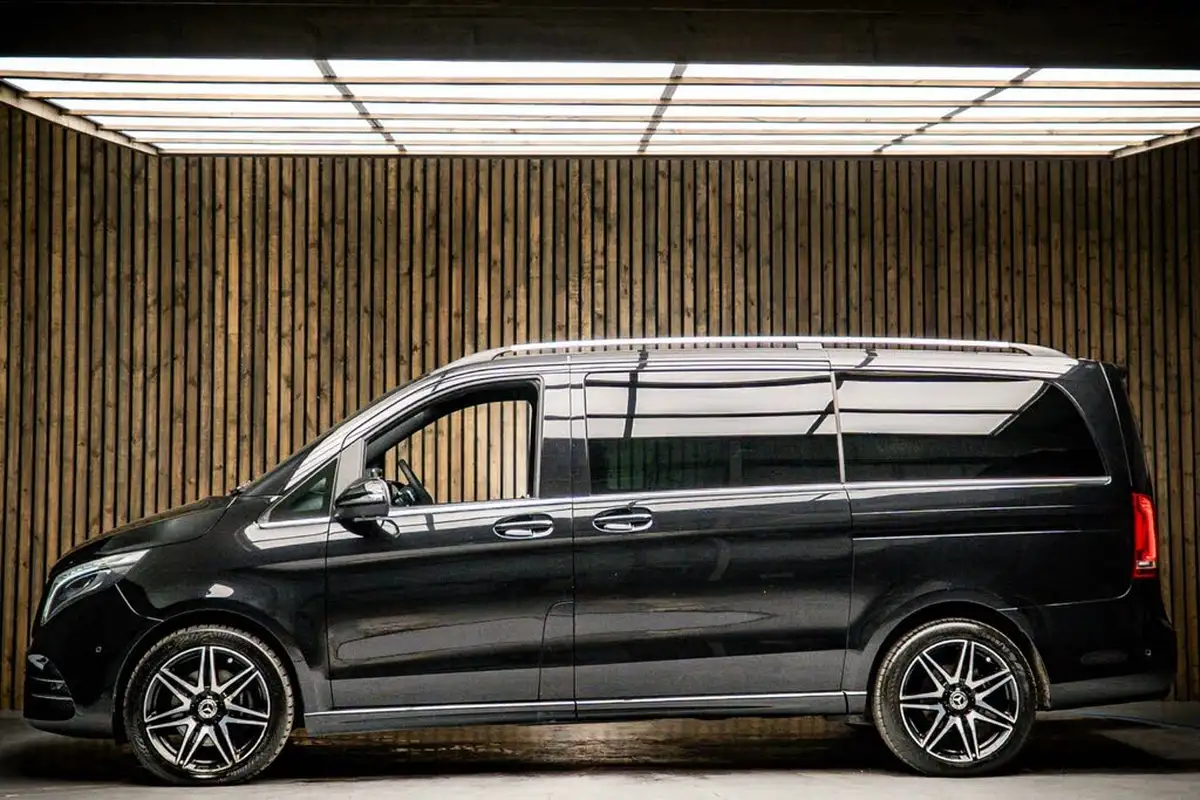 2019-mercedes-benz-v-class-21d-v250d-long-amg-line-big-6