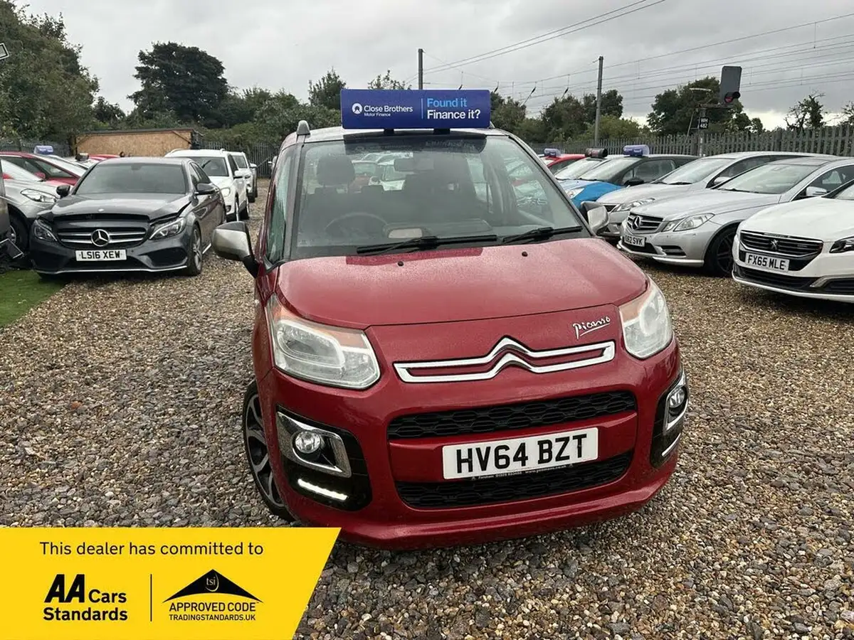 2014-citroen-c3-picasso-14-selection-big-0