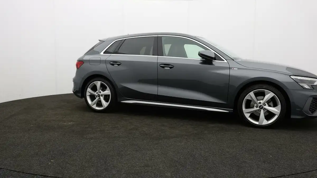 2023-audi-a3-15-35-tfsi-s-line-sportback-5d-tronic-big-26