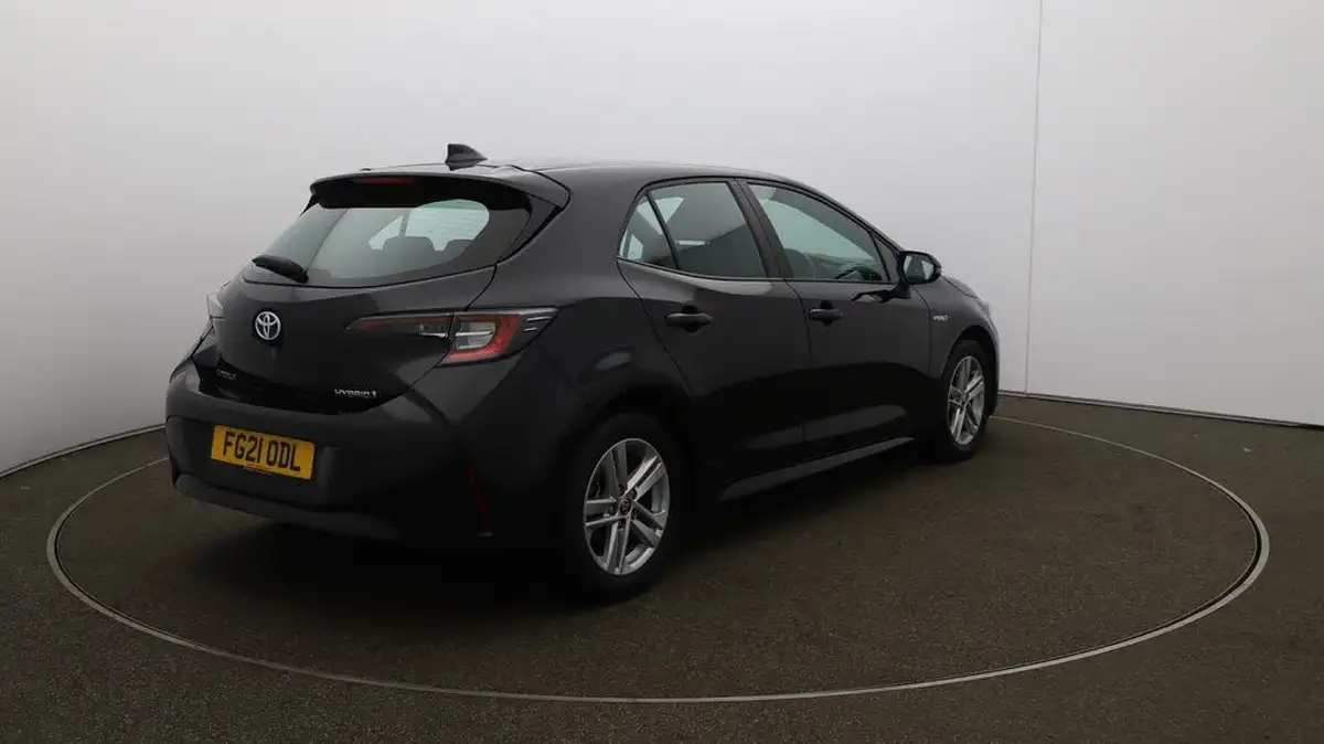 2021-toyota-corolla-18-vvt-i-icon-tech-spare-wheel-hatchback-5d-big-46